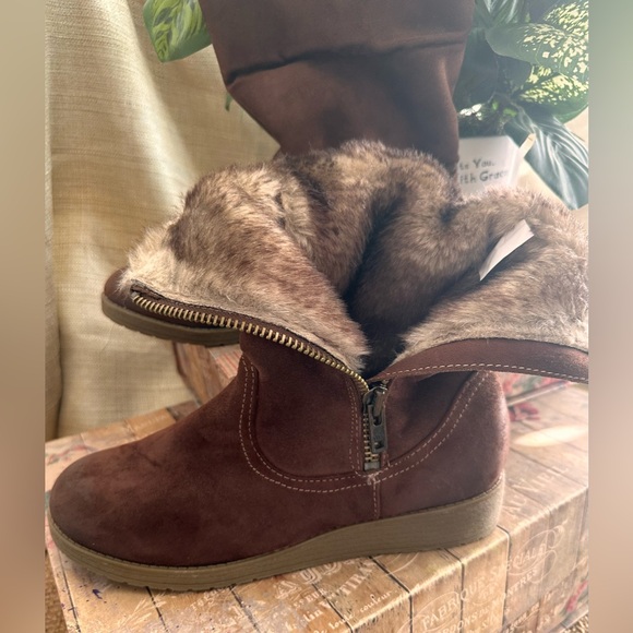 Womens Mossimo Supply Co. Tasia Shearling Boot - Picture 3 of 11